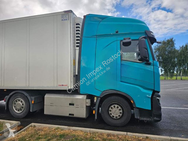 Trattore Stradale Iveco 460 CNG, 2 Kreis-Hydr.,...