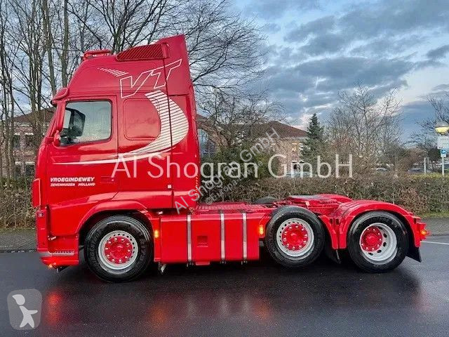 Tracteur Volvo 500...