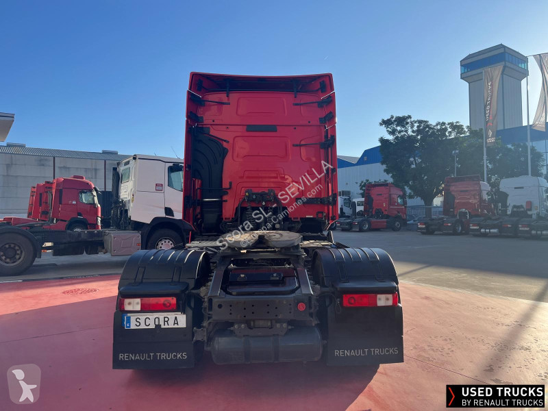 Tracteur Renault