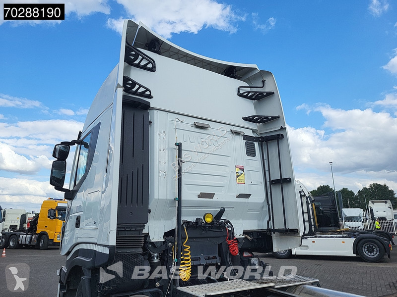Tractor Iveco 400 4X2 Retarder Standairco...