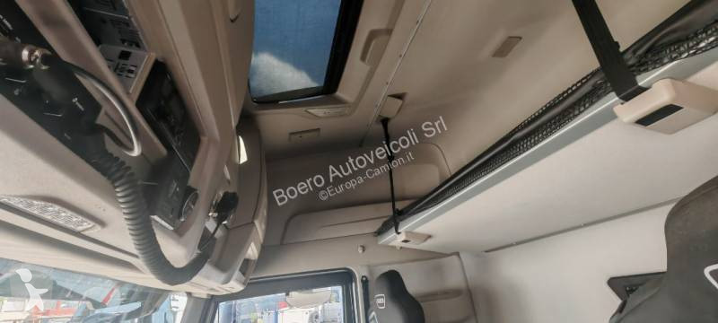 Traktor Iveco