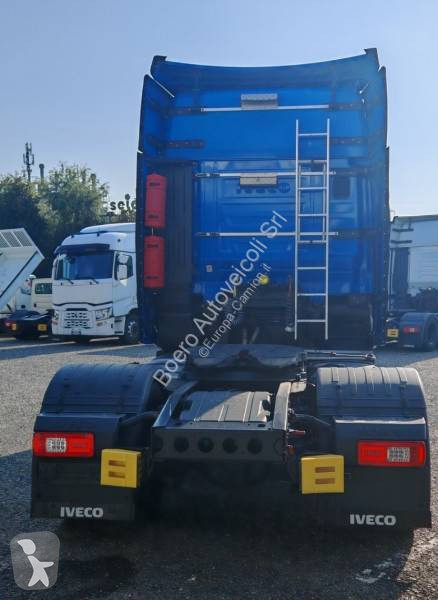 Traktor Iveco