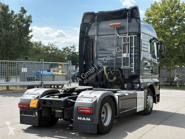 Traktor MAN...