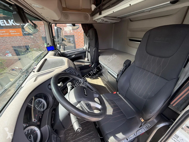 Tractor DAF 480 SSC Super Space 2x tank LED...