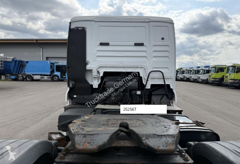 Tracteur MAN F18.463