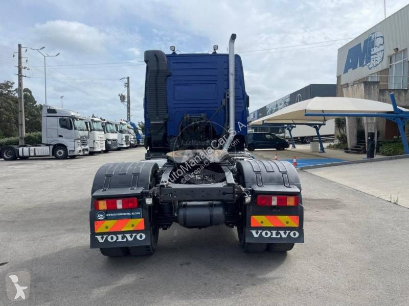 Cabeza tractora Volvo