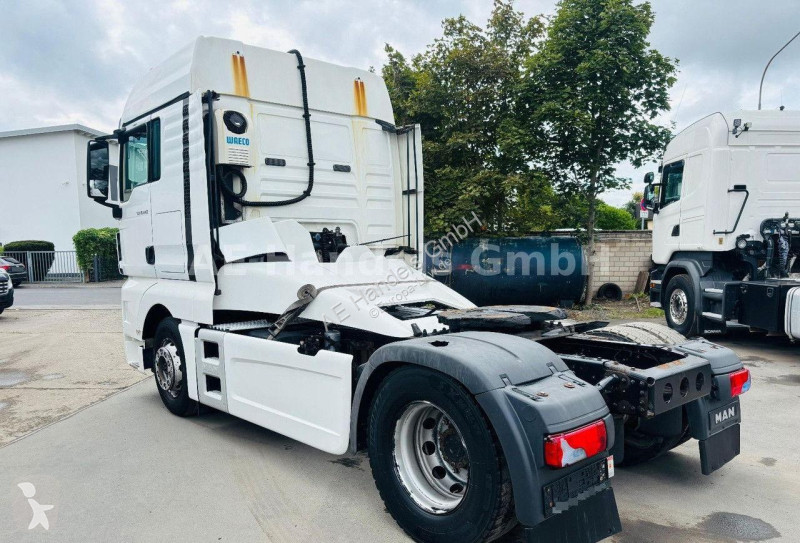 Traktor MAN TGX 18.440