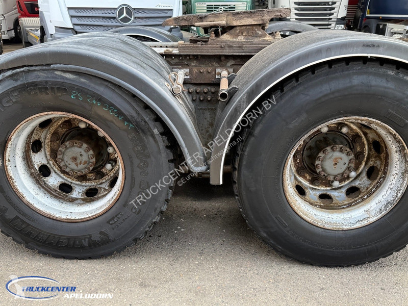 Traktor Volvo - 420 6x4, Manual transmission,...