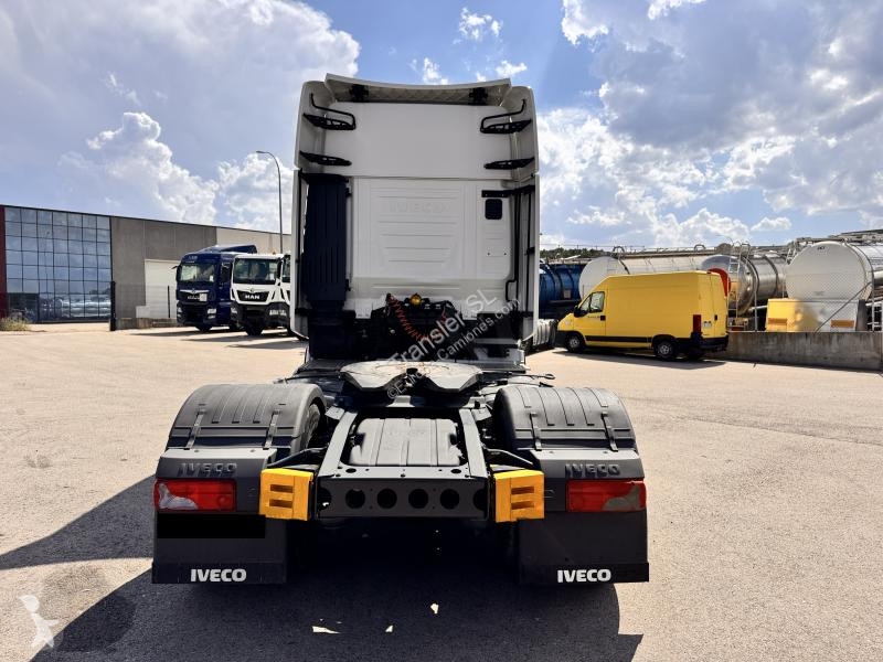 Tracteur Iveco  AS.440 ST/P