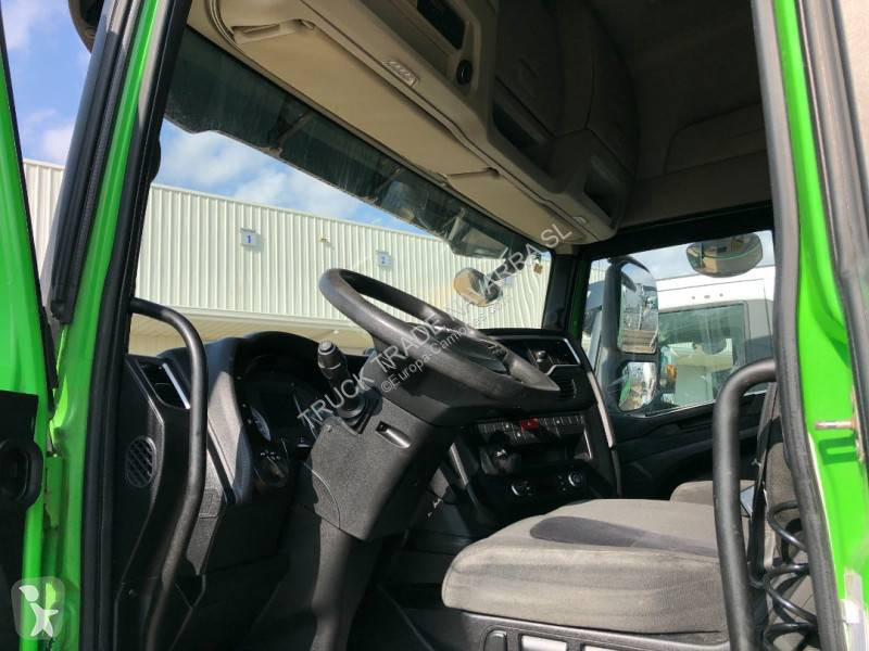 Traktor Iveco
