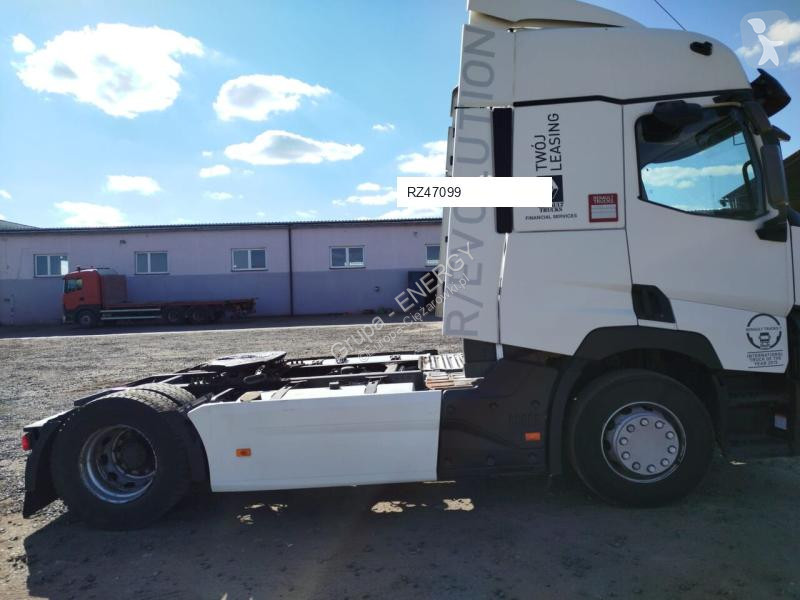 Tahač Renault T460