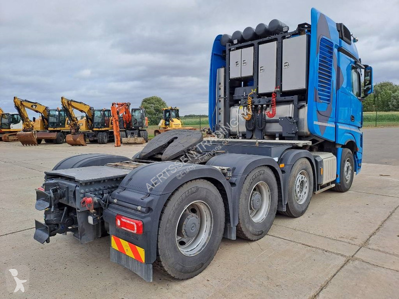 Traktor Mercedes 4463 LS Giga (180Ton Push/Pull)