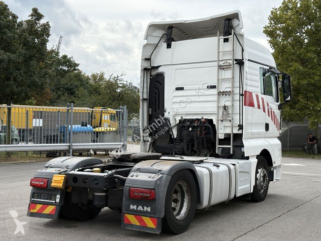 Traktor MAN...
