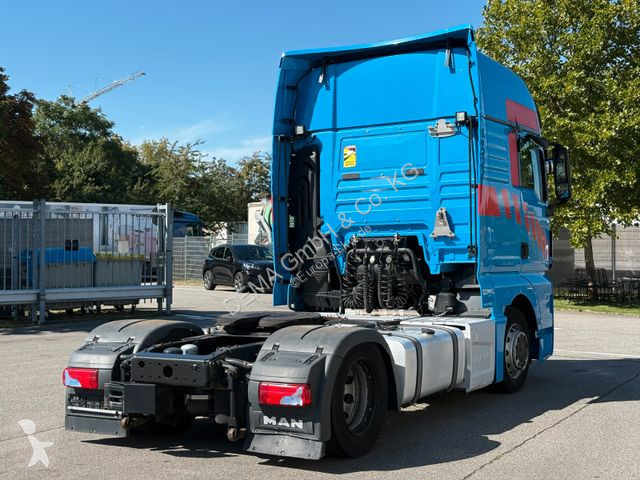 Tracteur MAN...