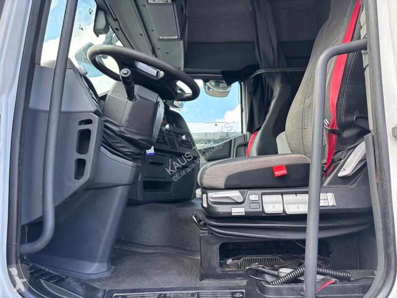 Traktor Renault T460 Euro 6