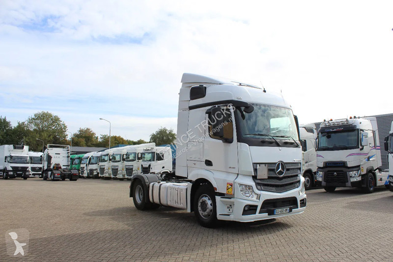 Traktor Mercedes 1845 * 4x2 *