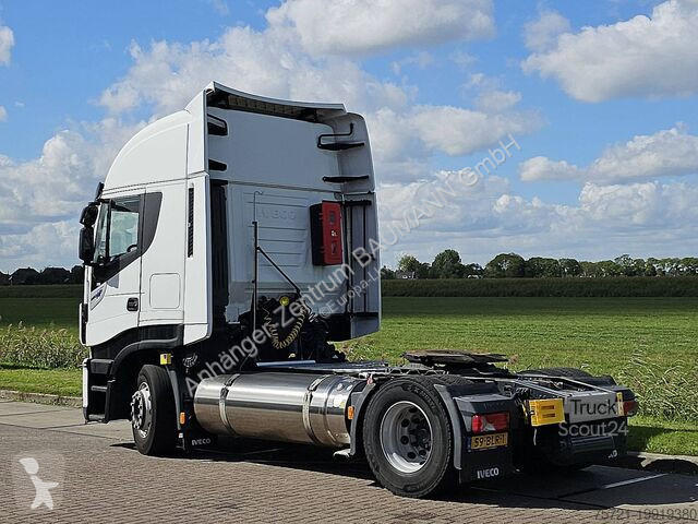 Traktor Iveco AS440S46 STRALIS LNG