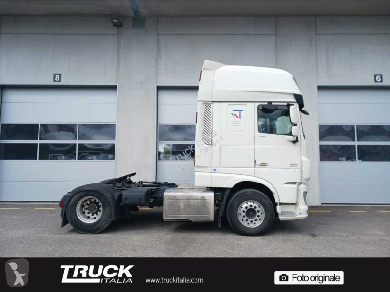 Trattore Stradale DAF XF E6