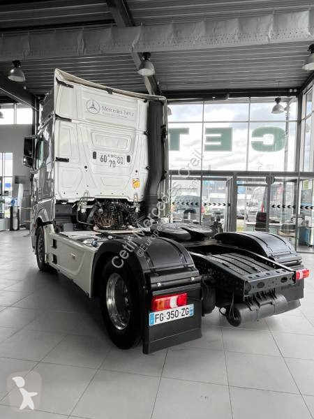 Tractor Mercedes
