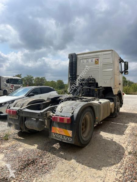 Tracteur Volvo 440