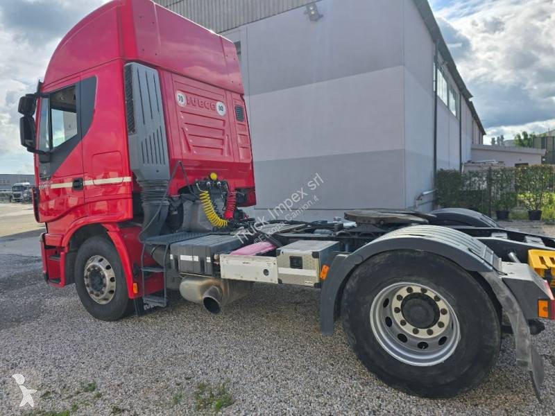 Traktor Iveco
