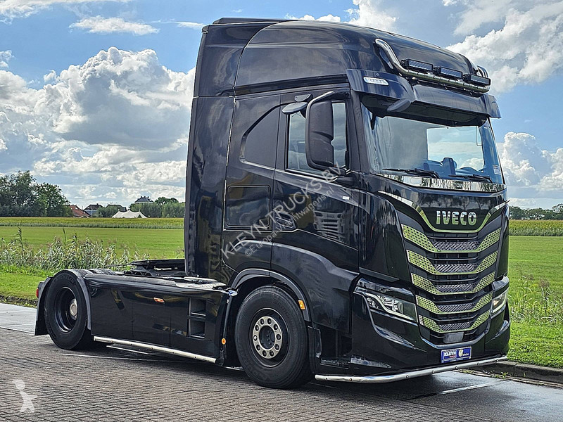 Traktor Iveco AS440S51 2x tank,frigo