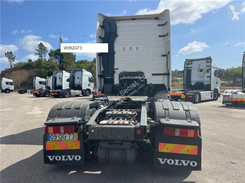 Cap tractor Volvo FH500 / RETARDER