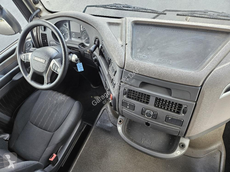 جرار DAF 450