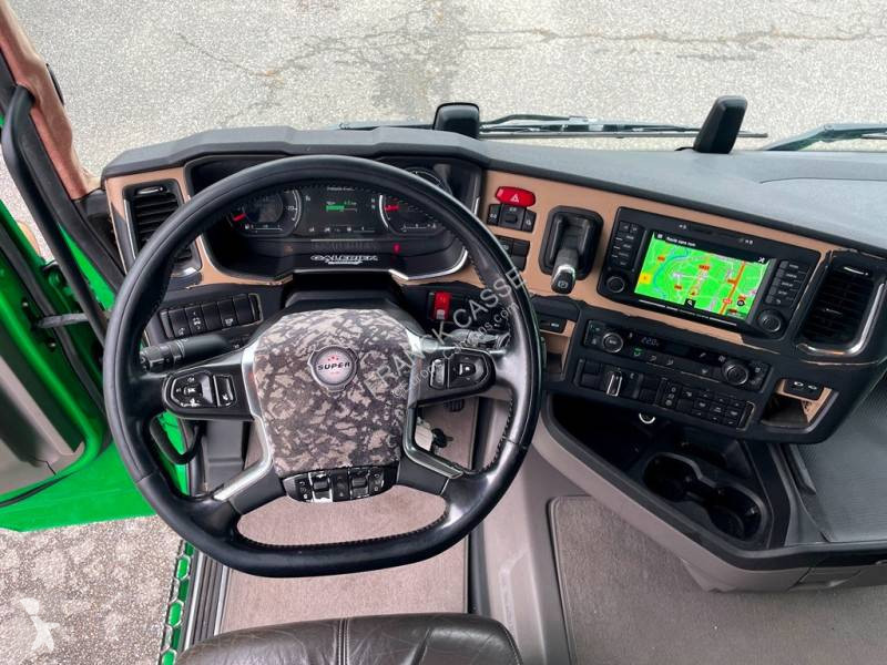 جرار Scania