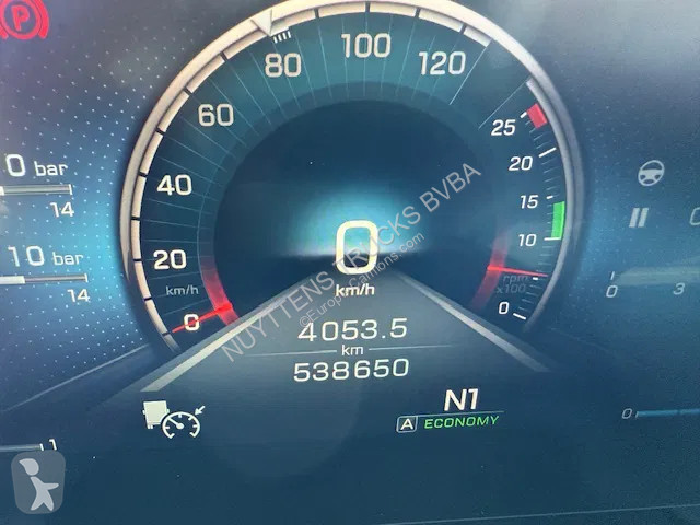 جرار Mercedes 1845  1845