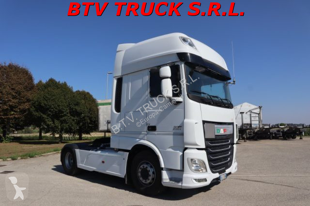 Trekker DAF TRATTORE STRADALE CON IMPIANTO ADR...