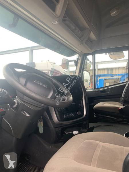 جرار Iveco