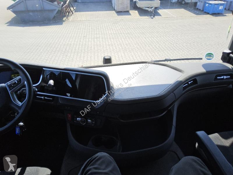 Trekker DAF XFn  FT 4X2