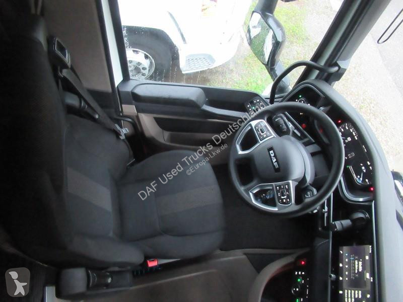 جرار DAF XG  FT 4X2