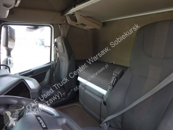 Тягач DAF XFn  FT 4X2