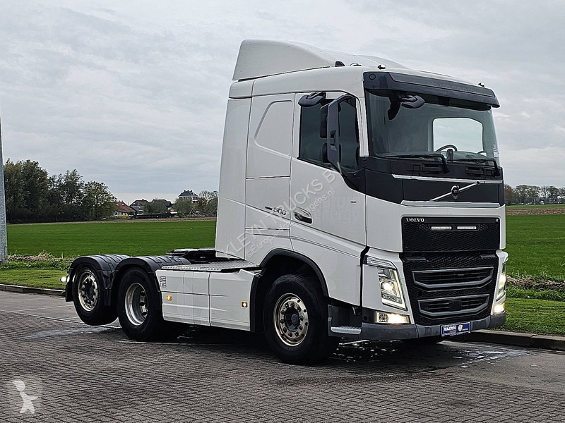 جرار Volvo 500 6X2 STEERED PTO+HYDR