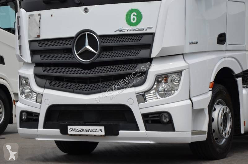 جرار Mercedes