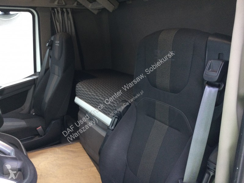 Tratores DAF XFn  FT 4X2