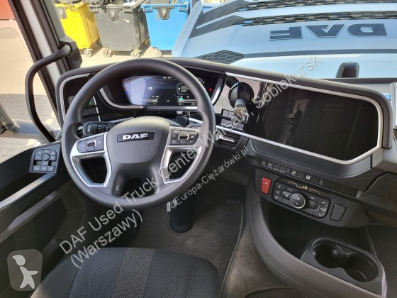 Tahač DAF XFn  FT 4X2