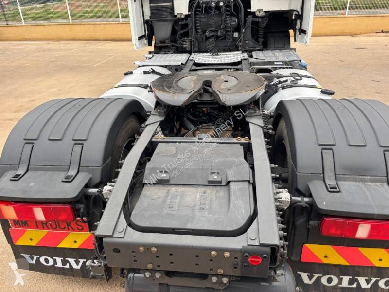 جرار Volvo