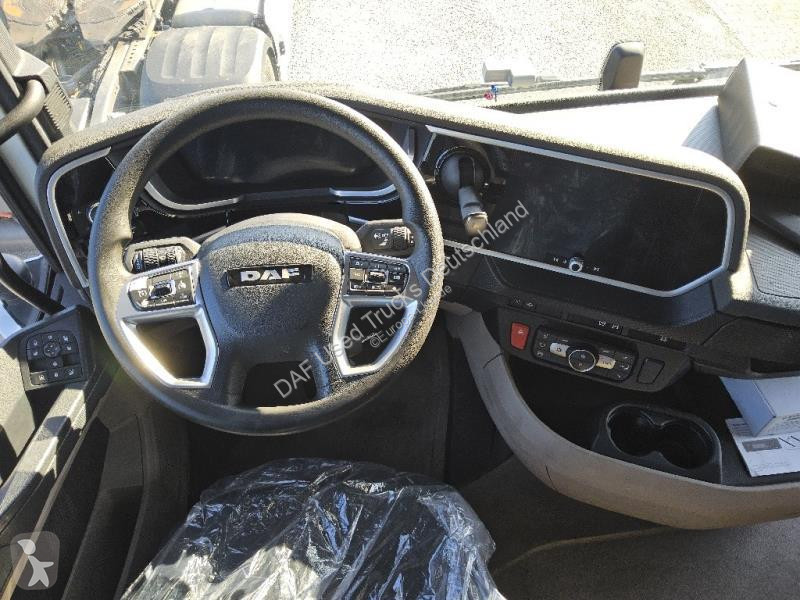 Nyergesvontató DAF 480 FT 4X2