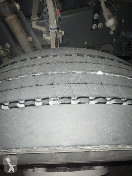 جرار Renault