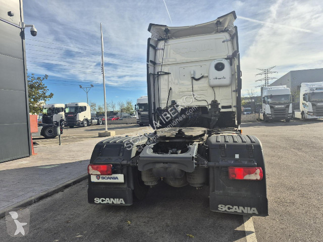 جرار Scania R 450 A4x2NA
