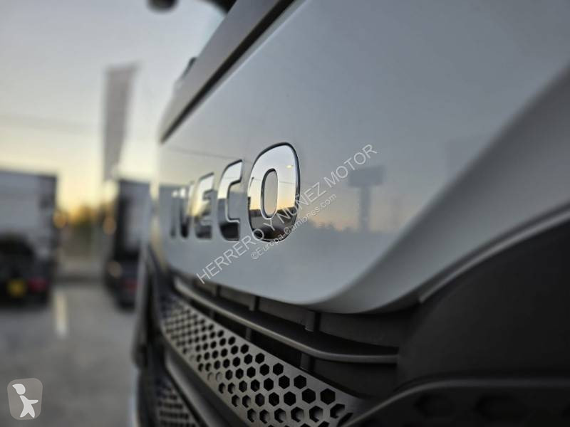 جرار Iveco