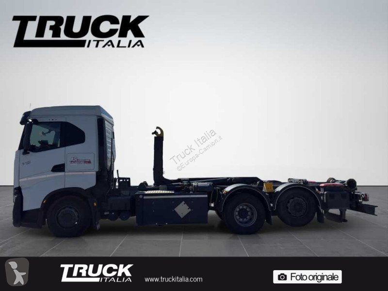 جرار Iveco S-Way - S-Way AS 440 S46T/P hi-tronix