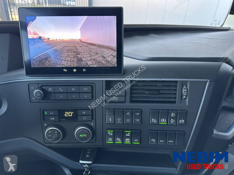 جرار Volvo 500 AERO - 25 Year Limited Edition