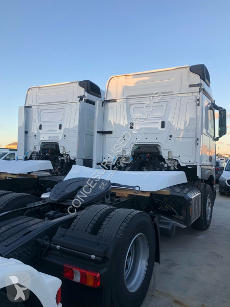 Cabeza tractora Mercedes  1848 LS F