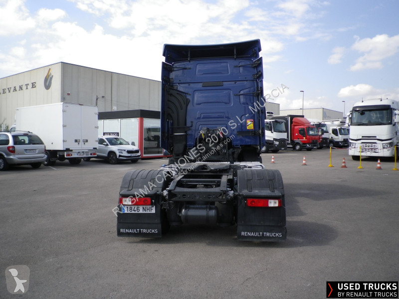 جرار Renault