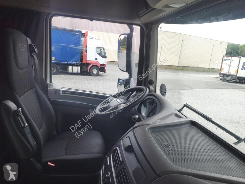Tracteur DAF XF  FT 4X2