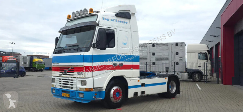 جرار Volvo FH 16 Very beautiful Volvo 520, lots...